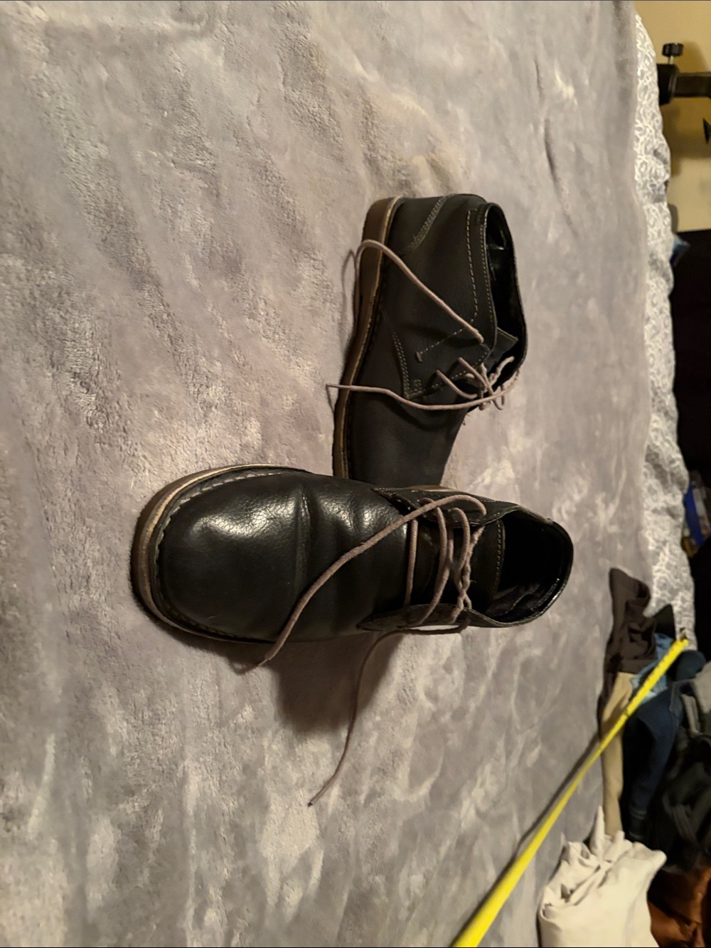 Kenneth Cole Reaction Black Leather Chukka Boots with Brown Laces